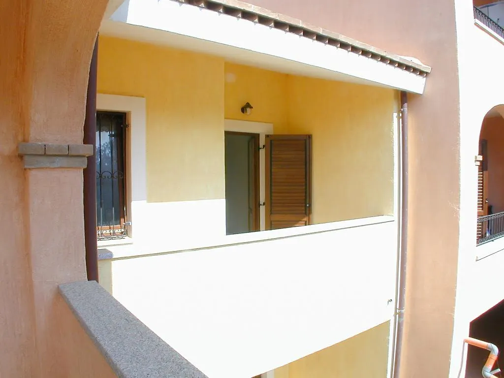 Appartamento Markus By La Via Del Mare Viaggi E Vacanze Вилласимиус